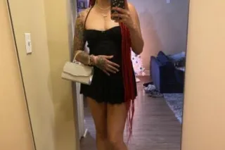 outcalls and car plays only at the moment☺ - Image 3