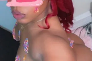 curvaceous, queen 🧚🏽🍭🎬 - Image 3